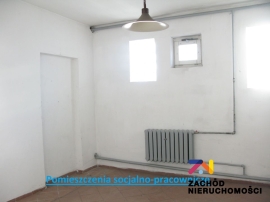Obiekt 1000 m2 z najemcą na działce 30 arów,